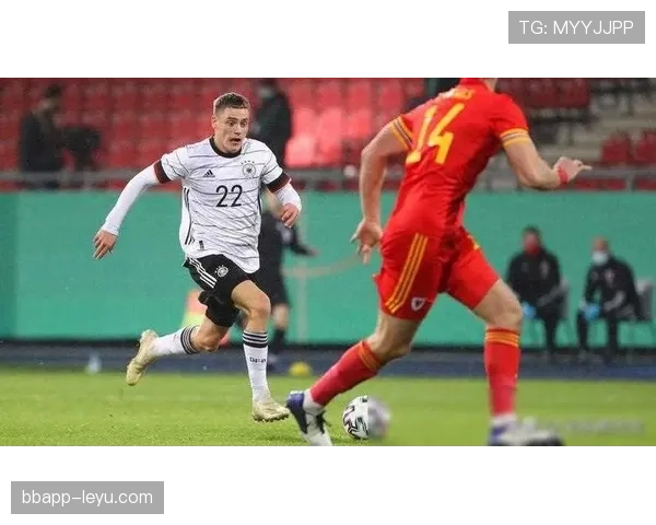 维尔茨持续闪耀赛场,成长潜力获赞,足坛新星未来可期 维尔茨持续闪耀赛场,成长潜力获赞,足坛新星未来可期