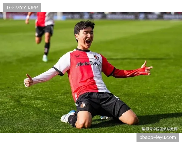 费耶诺德中路渗透战术升级，稳步战绩提升引发广泛关注